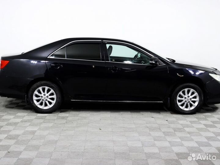 Toyota Camry 2.5 AT, 2012, 283 880 км