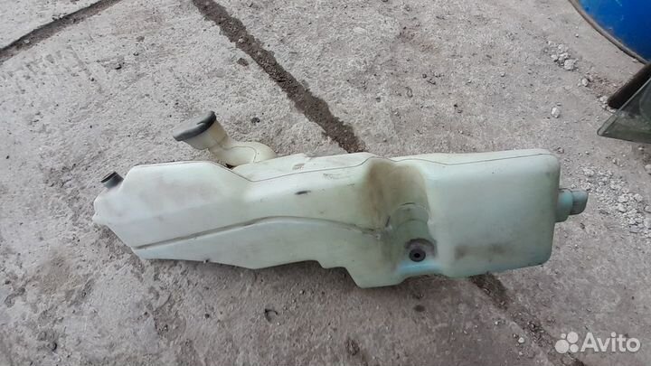 Бачок омывателя Renault Safrane 2