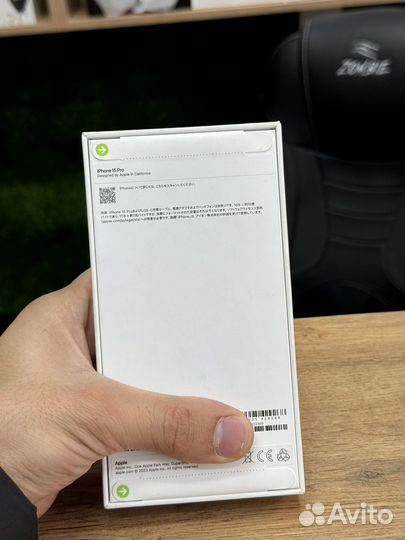 iPhone 15 Pro, 128 ГБ