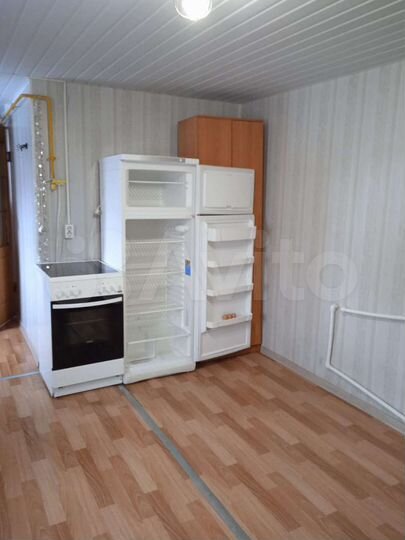 Дом 35 м² на участке 3 сот.