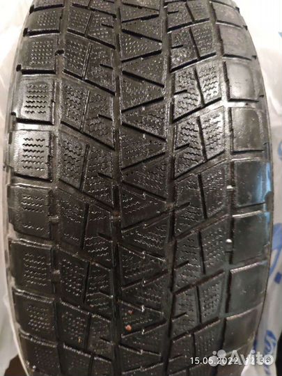 Bridgestone Blizzak DM-V2 265/60 R18 110R