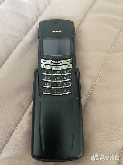 Nokia 8910i