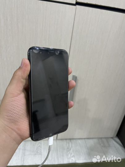 iPhone X, 64 ГБ
