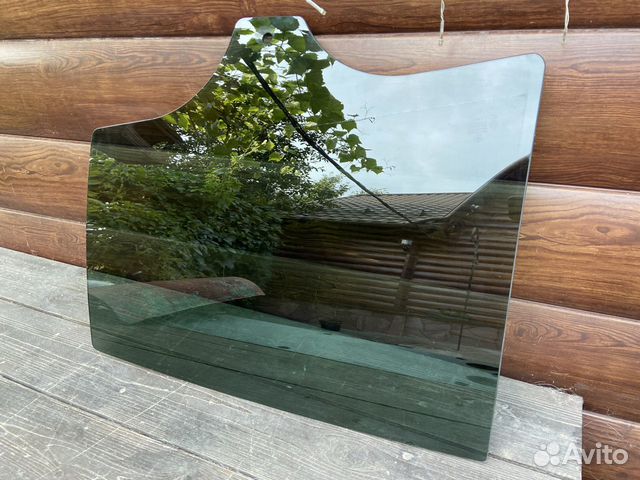 Стекло на BMW X6 F16 Дверь задняя левая BMW X6 F16