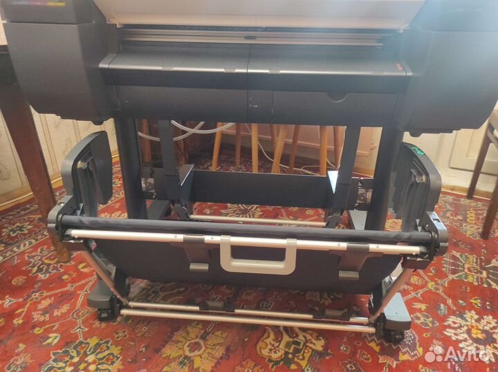 Плоттер Canon IPF670