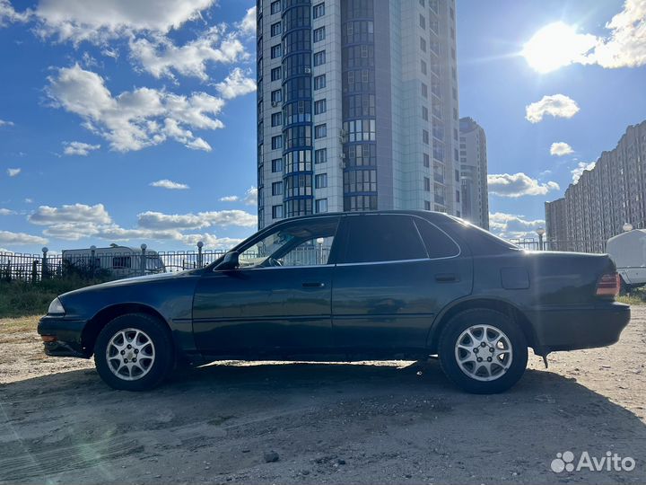 Toyota Camry 1.8 AT, 1993, 365 000 км