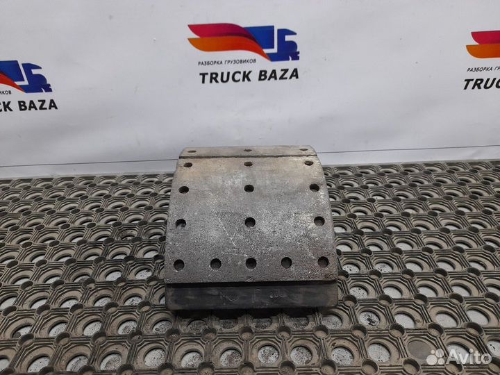 Колодка тормозная задняя Renault Kerax