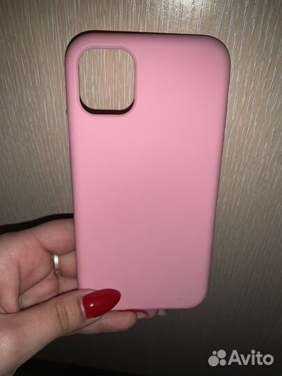 Чехол на iPhone 11