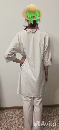 Медицинский костюм, халат