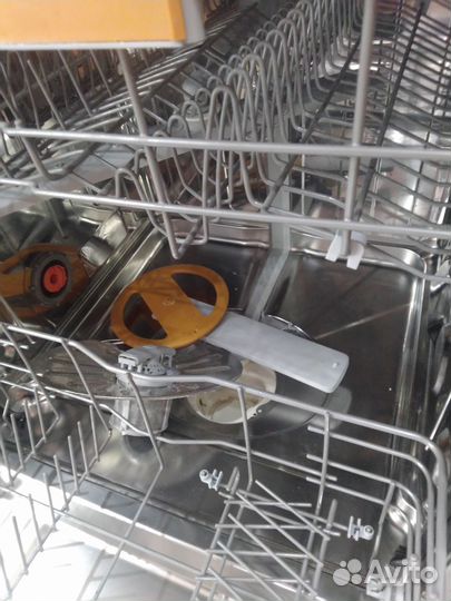 Посудомоечная машина Electrolux 60 см
