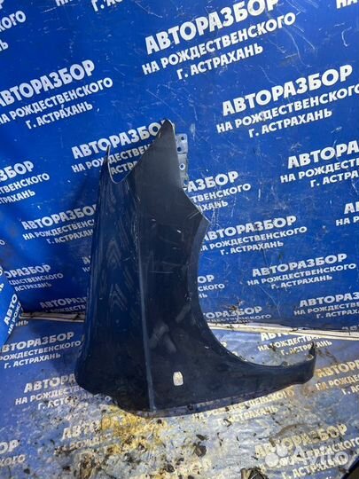 Переднее правое крыло Hyundai Getz хэтчбек 2004