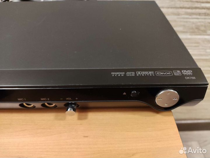 DVD- плеер LG DK-768 Караоке