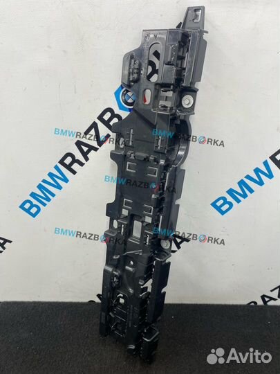 Кронштейн крепления порога правый BMW i5 G60 2024