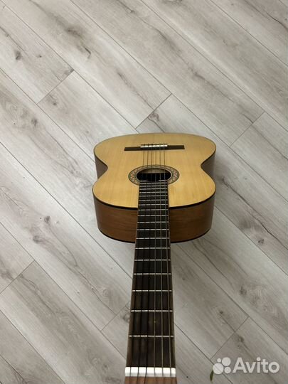 Гитара yamaha c40М