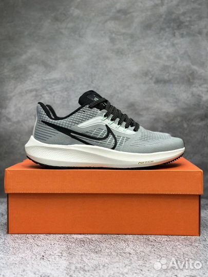 Кроссовки nike air zoom