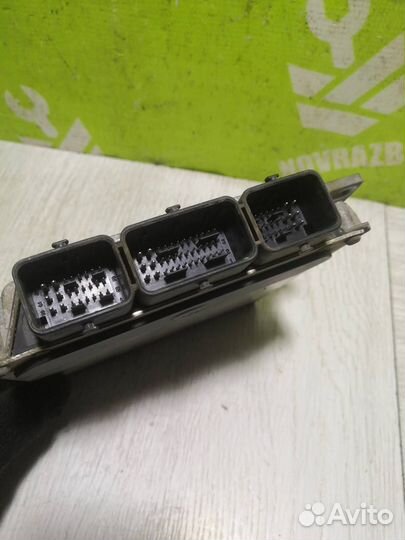 Блок управления двигателем Пежо 206