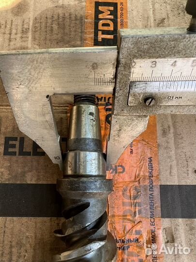 Вал червячный L257мм червяк ф47х152мм