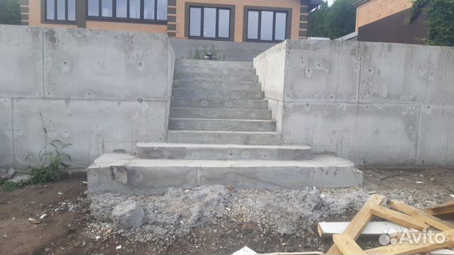 Монолитная, бетонная лестница, на второй этаж объявление продам