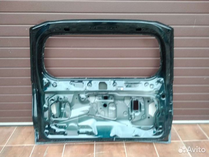 Toyota land cruiser Prado 150 17-20 Крышка багажни