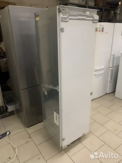 Встраиваемый холодильник б/у Gaggenau RC 289-202