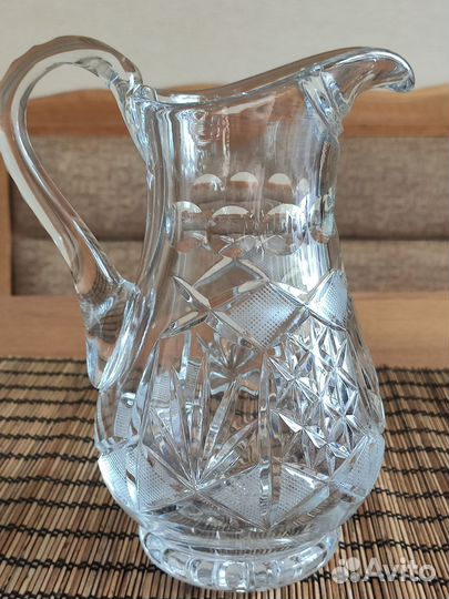 Хрустальный кувшин