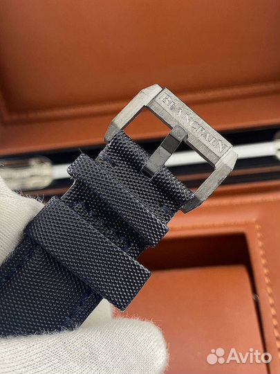 Часы Blancpain bathyscaphe ceramic