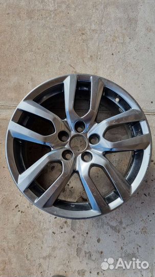 Литые диски r18 на Lexus