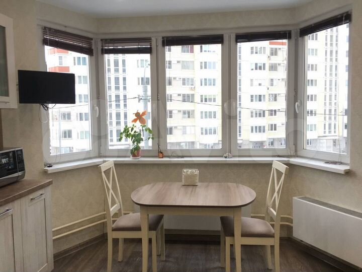 2-к. квартира, 63,7 м², 3/17 эт.