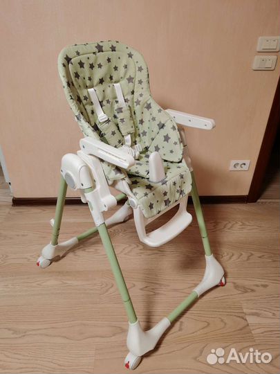 Стульчик для кормления Happy baby wingy