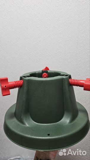 Подставка под елку