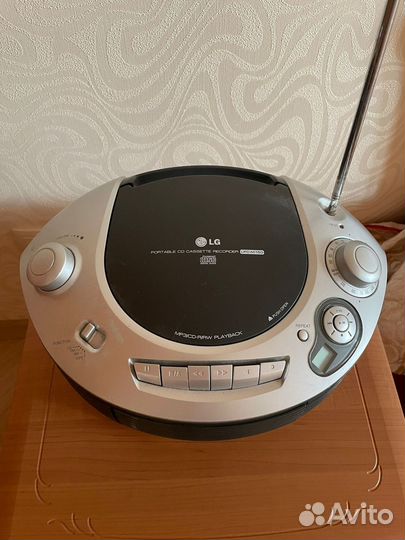 LG portable CD cassette recorder lpcm150