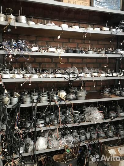 Двигатель внутреннего блока 4681A20003S