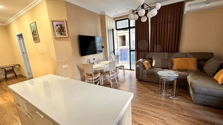3-к. квартира, 90 м² (Грузия)