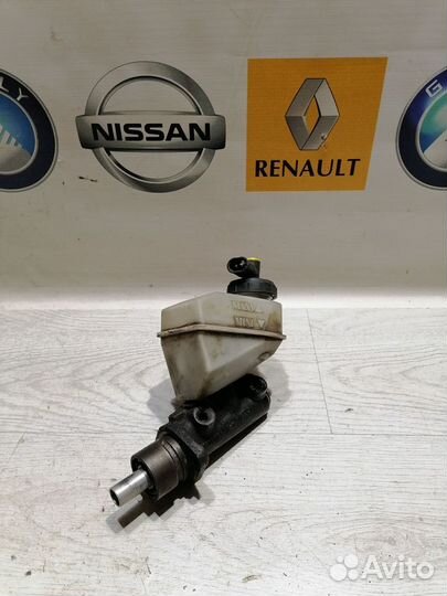 Главный тормозной цилиндр гтц Renault symbol