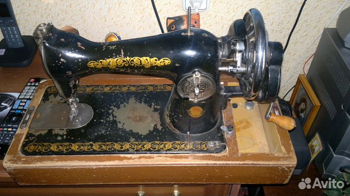 Швейная машинка мпз им. Калинина (антиквариат)