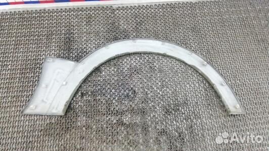 Молдинг крыла переднего левого mitsubishi pajero 4
