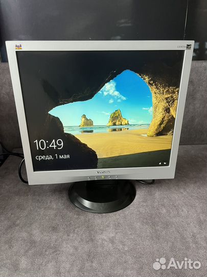 Монитор Viewsonic VA903m