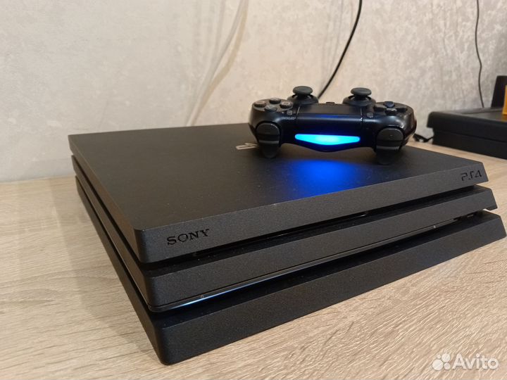 Sony playstation 4 pro 1tb