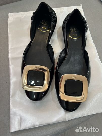 Лаковые кожаные балетки