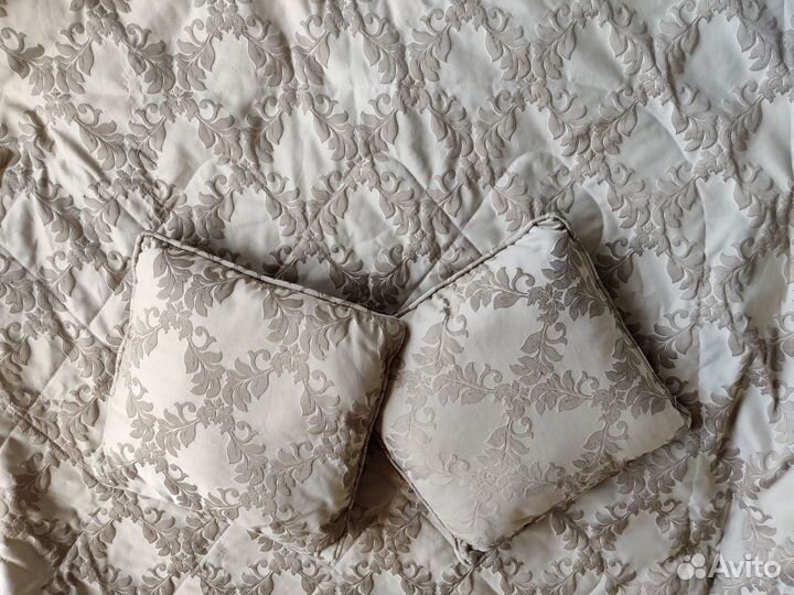 Комплект Togas покрывало, подушки, шторы