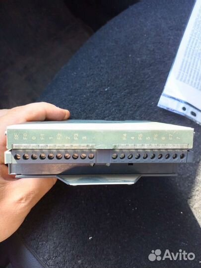 Модуль Siemens Simatic s7 6ES7 322-8BF00-0AB0
