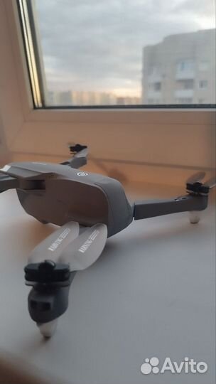 Квадрокоптер с камерой Syma X30