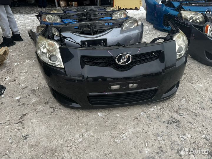 Toyota Auris E150 Ноускат