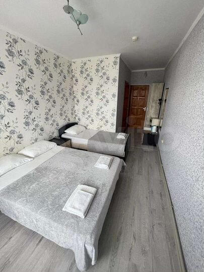 Комната 18 м² в 6-к., 2/4 эт.