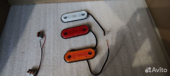 Боковой светодиодный фонарь В-122