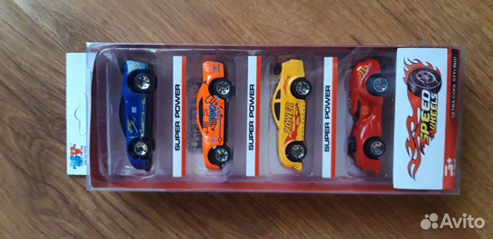 Набор машинок