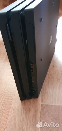 Sony playstation 4 pro 1tb