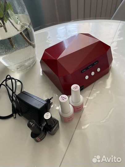 Лампа для маникюра
