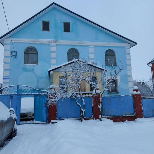 Дом 206,6 м² на участке 16 сот.