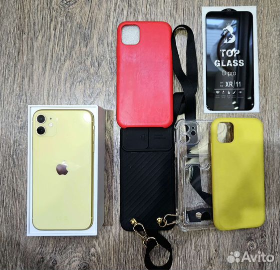 Телефон iPhone 11 128 gb Yellow